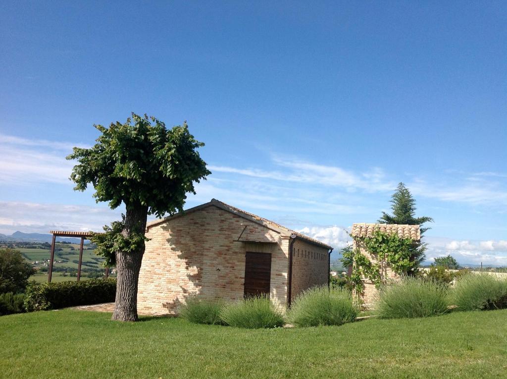 Solea Relais Di Charme- Adults Only Pensionat Trecastelli Rum bild